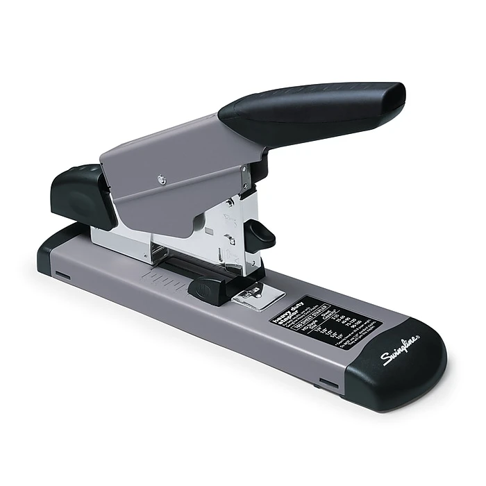 Swingline Heavy Duty Desktop Stapler, 160-Sheet Capacity, Black/Gray (39005) 1 Swingline Heavy Duty Desktop Stapler, 160-Sheet Capacity, Black/Gray (39005)