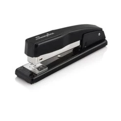 Swingline Desktop Stapler, 20 Sheet Capacity, Black (44401)